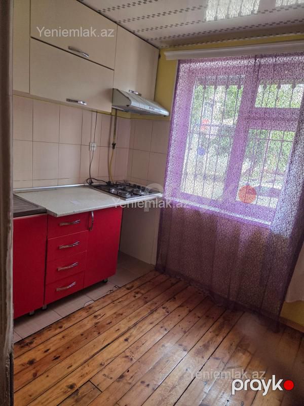 Satılır 2 otaqlı Bina evi menzil (Köhnə tikili), 48 m², 2-ci mikrorayon — Mənzil, Sumqayıt (4)