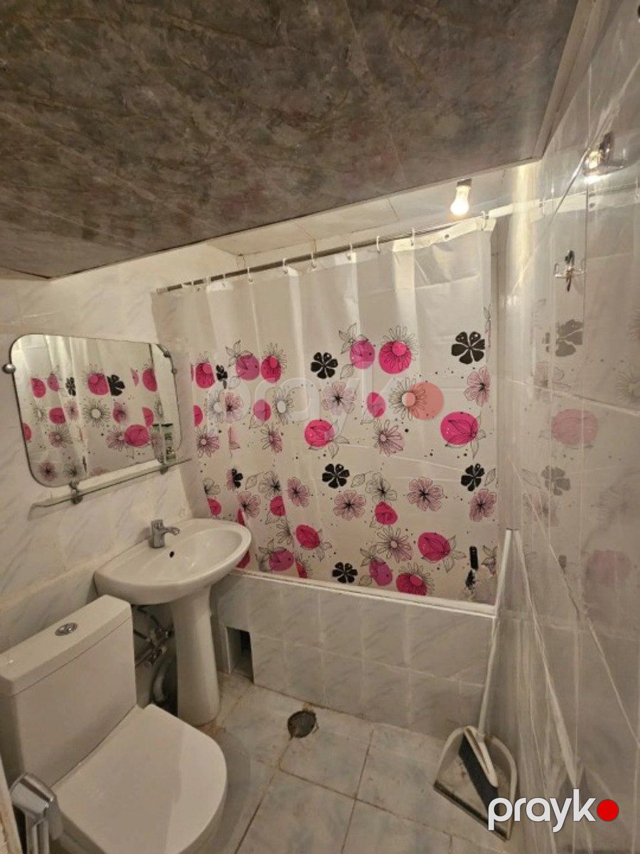 İcarəyə verilir 1 otaqlı köhnə tikili 40 m² — Mənzil, Bakı (9)