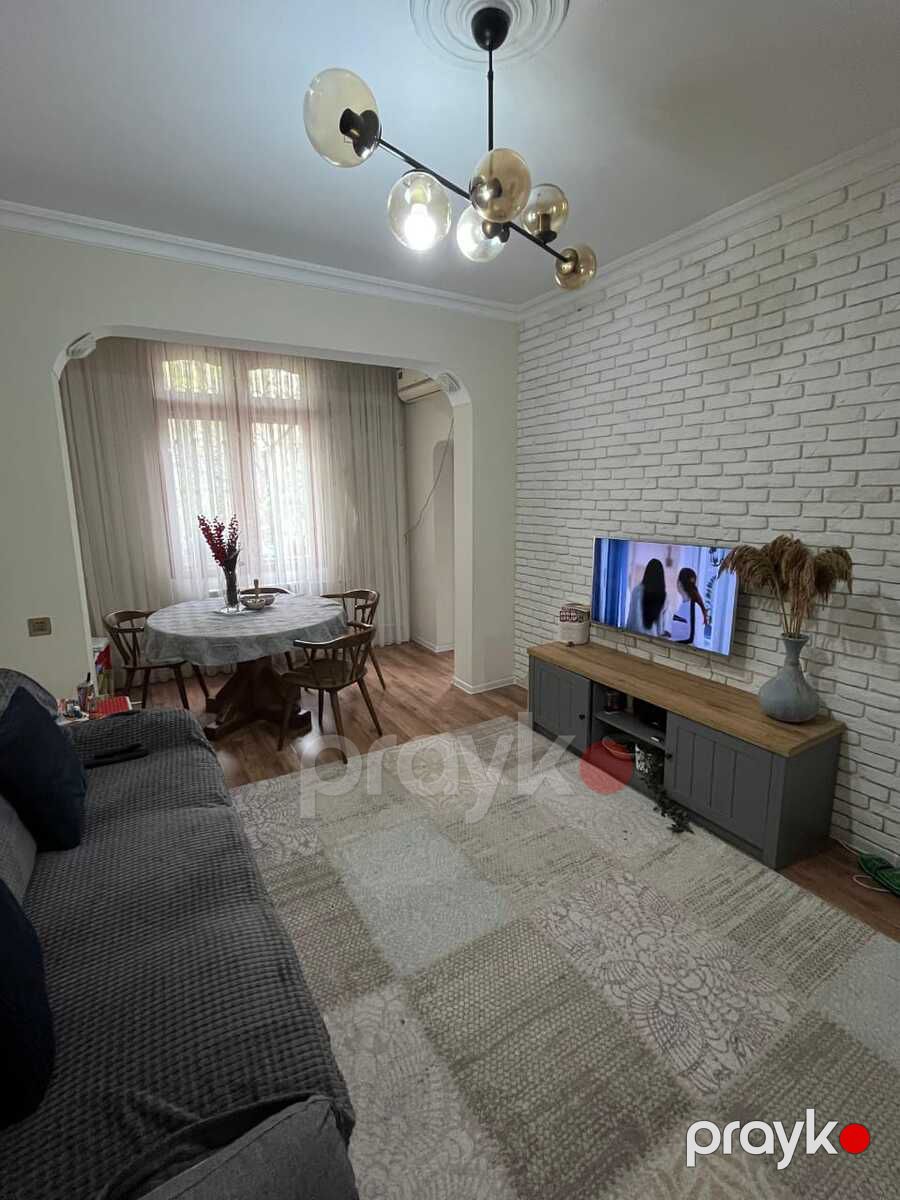 Satılır 2 otaqlı köhnə tikili 58 m² — Mənzil, Bakı (9)