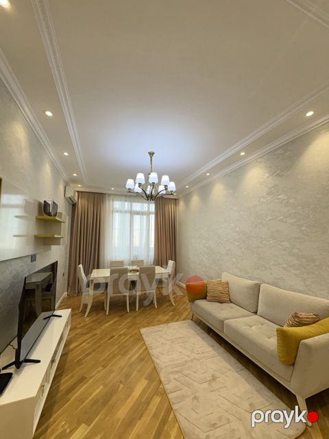 Satılır 3 otaqlı yeni tikili 90 m² — Bakı