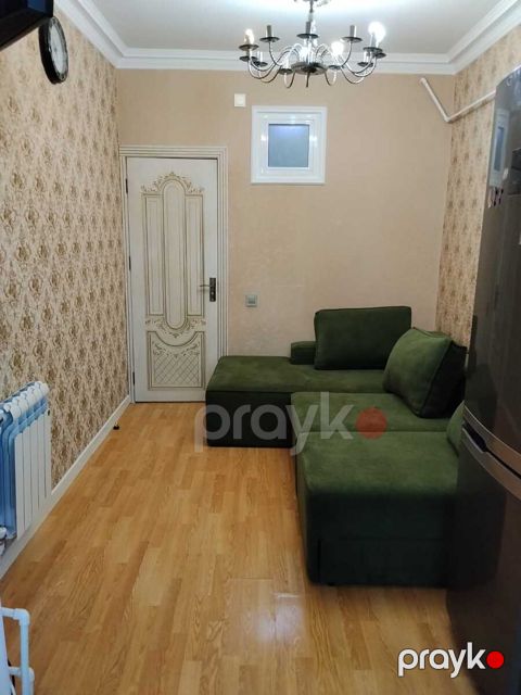 Satılır 2 otaqlı köhnə tikili 55 m² — Bakı