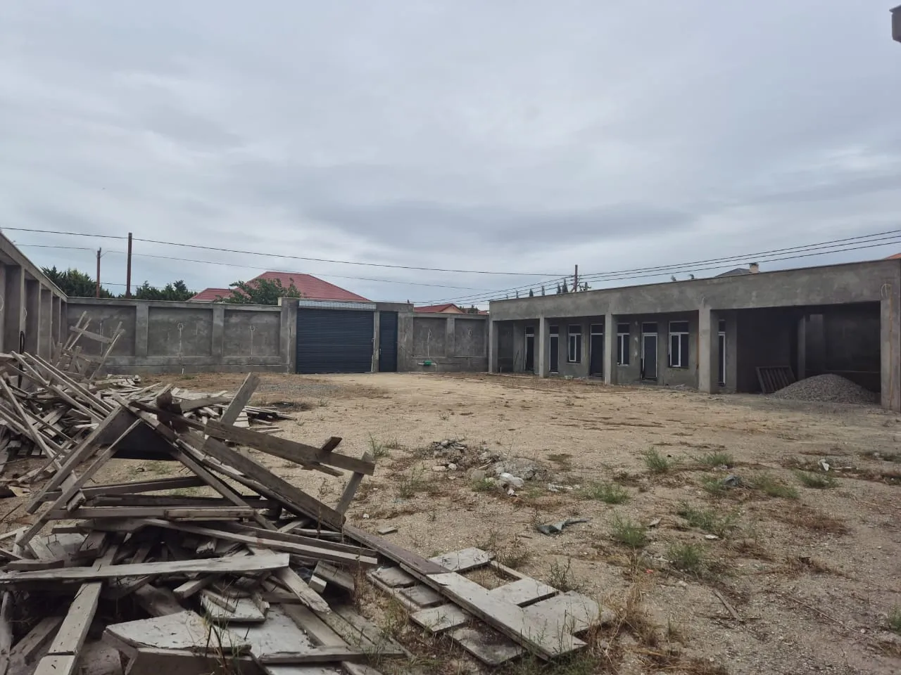 Qala, 6 otaqlı Həyət evi satılır - 330 m², 2 mərtəbə, 10 sot — Ev, villa, Bakı (3)