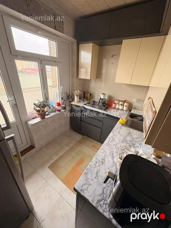 Satılır 3 otaqlı Bina evi menzil (Köhnə tikili), 90 m², Nərimanov rayonu — Mənzil, Bakı (4)