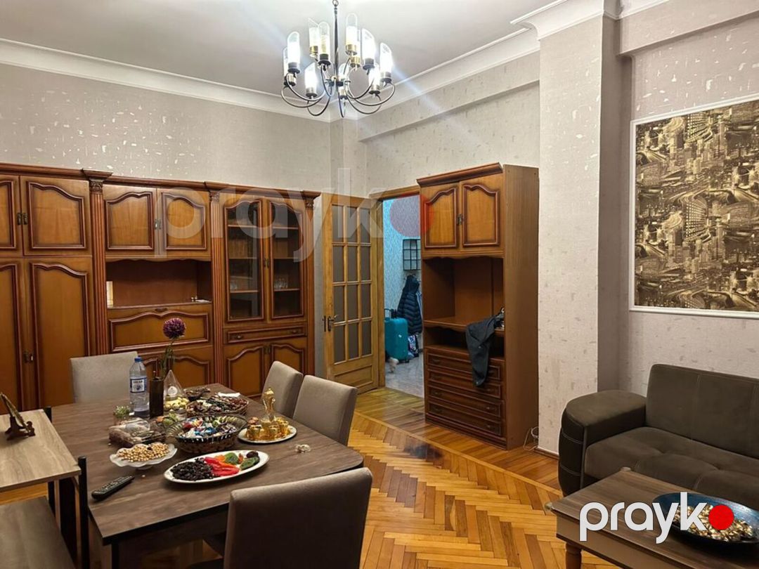 İcarəyə verilir 2 otaqlı köhnə tikili 75 m² — Mənzil, Bakı (3)