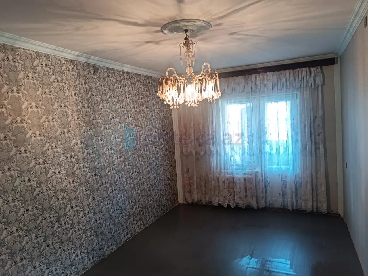 Satılır: 4 Otaq, Köhnə tikili, Yasamal r., Yeni Yasamal q., 90.00 m² — Mənzil, Bakı (2)