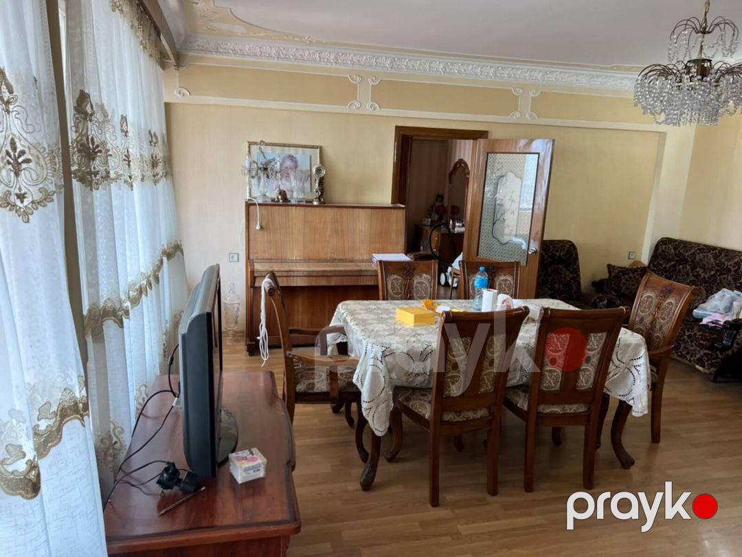 Satılır 3 otaqlı köhnə tikili 90 m² — Mənzil, Bakı (10)