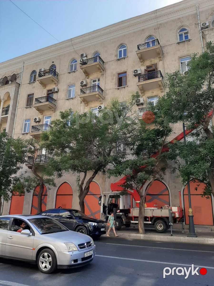 Satılır 3 otaqlı köhnə tikili 90 m² — Mənzil, Bakı (12)