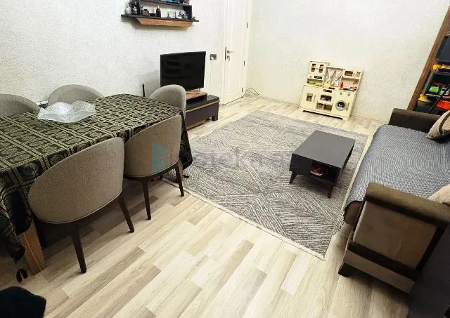 Satılır: 3 Otaq, Köhnə tikili, Nizami r., 8-ci km q., 80.00 m² — Mənzil, Bakı (9)