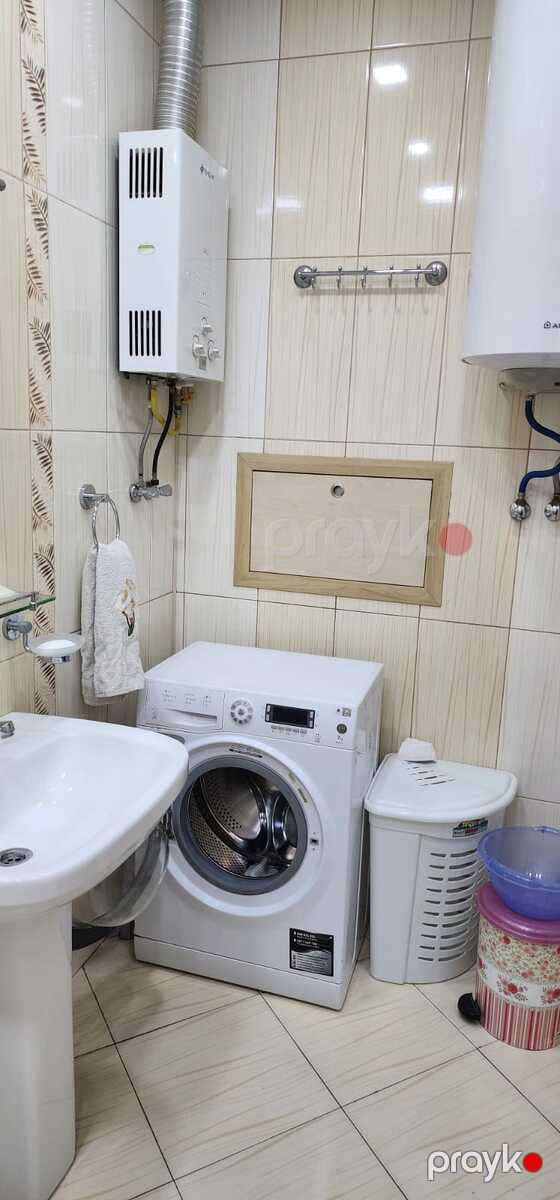 Satılır 4 otaqlı köhnə tikili 90 m² — Mənzil, Bakı (10)