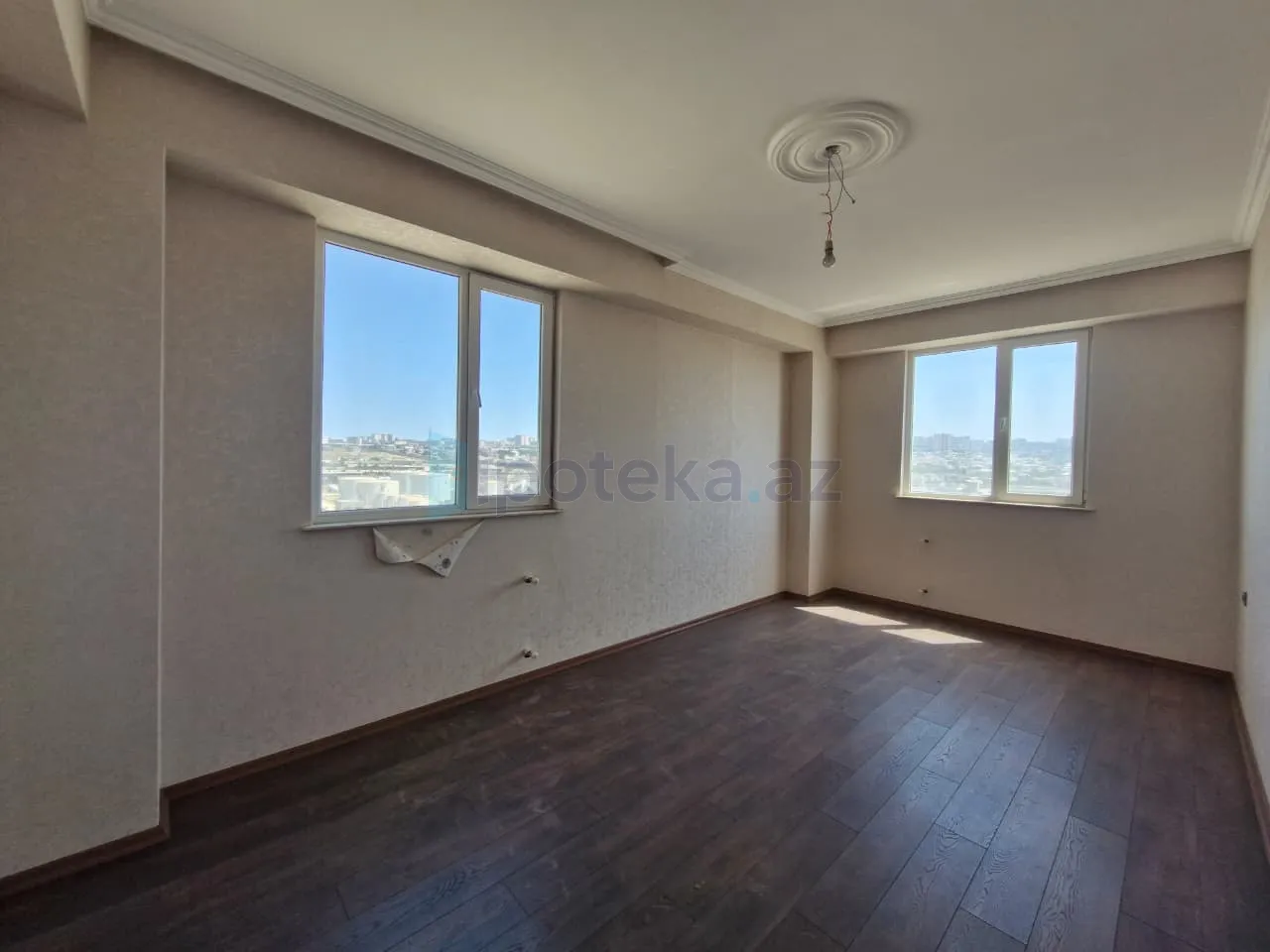 Satılır: 3 Otaq, Yeni tikili, Xətai r., 82.00 m² — Azad