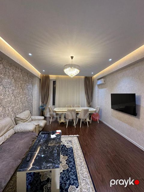 Satılır 2 otaqlı yeni tikili 73 m² — Bakı