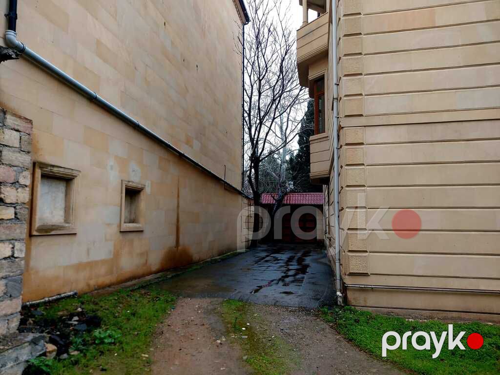 Satılır 17 otaqlı həyət evi/bağ evi 950 m² — Ev, villa, Bakı (4)