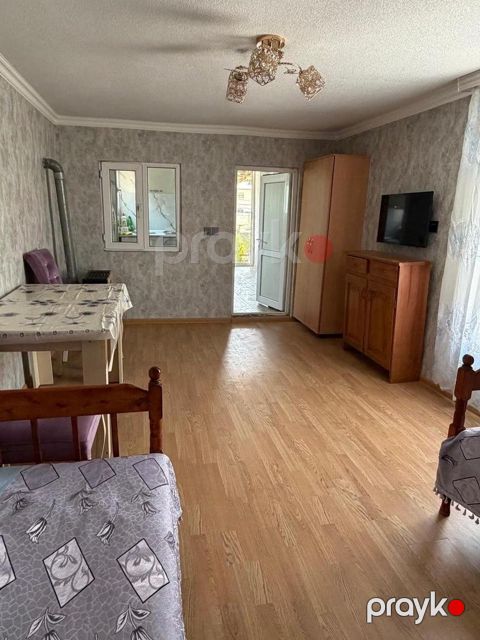 İcarəyə verilir 1 otaqlı həyət evi/bağ evi 30 m² — Bakı