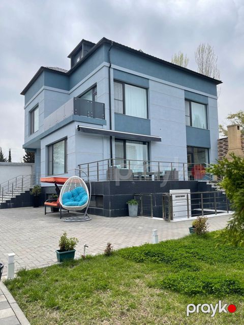 Satılır 5 otaqlı həyət evi/bağ evi 410 m² — Bakı