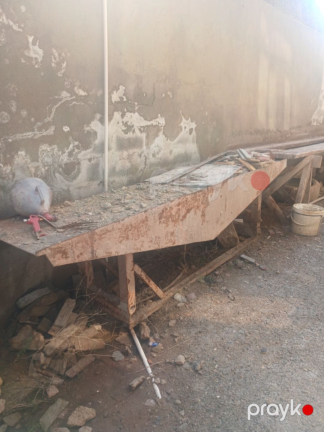 Beton qarışdıran və vibrostol — Təmir və inşaat, Bakı (2)