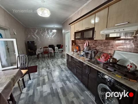 Satılır 6 otaqlı Həyət evi / Villa, 130 m², Binəqədi rayonu — Bakı