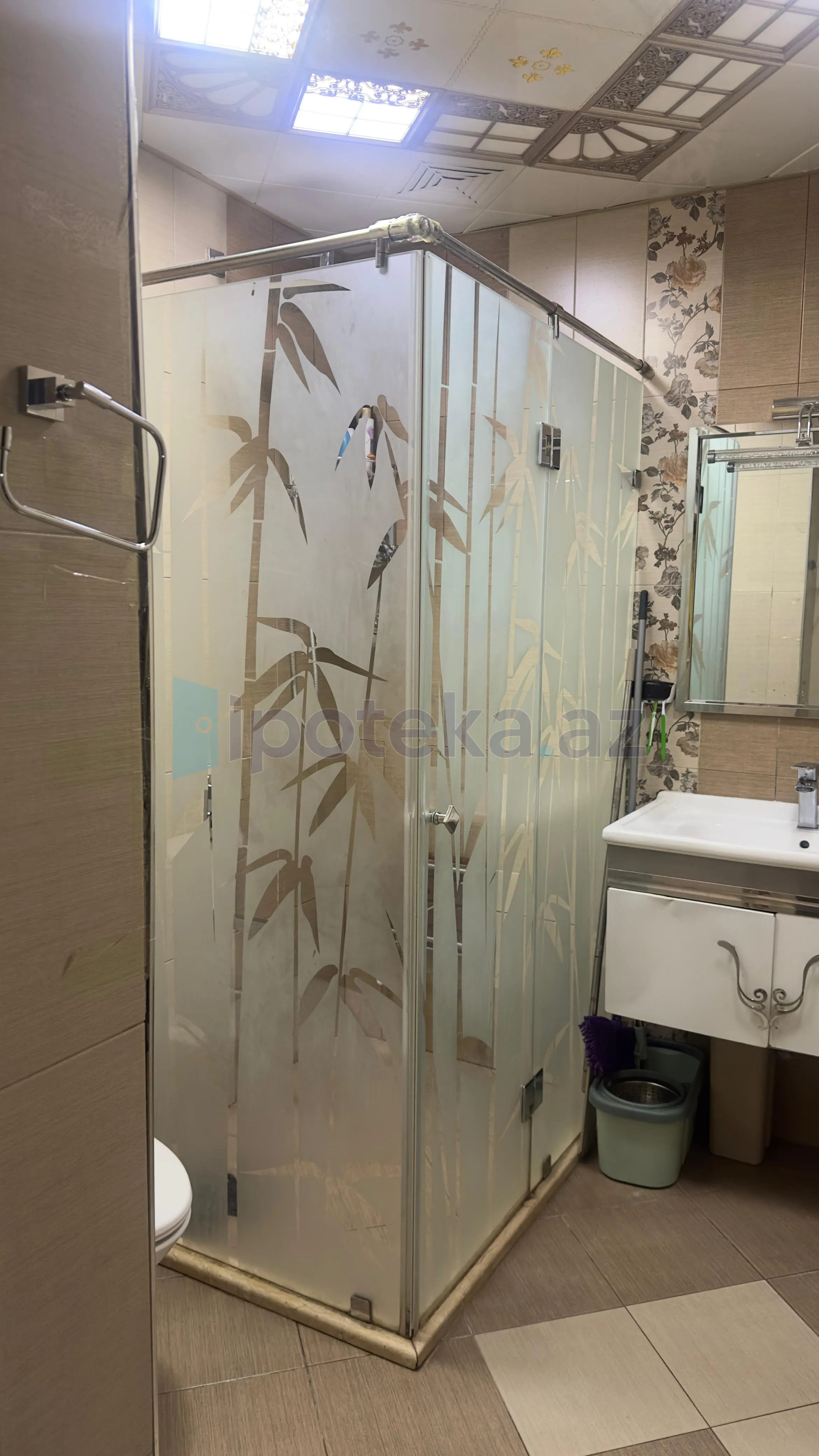 Satılır: 3 Otaq, Köhnə tikili, Səbail r., 100.00 m² — Mənzil (10)