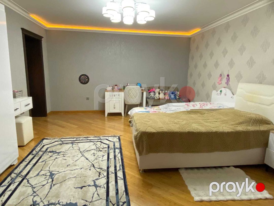Satılır 4 otaqlı köhnə tikili 115 m² — Mənzil, Bakı (6)