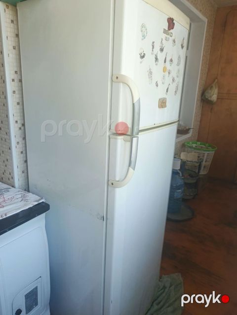 Beko iki qapılı soyuducu - Üst kamera: dondurucu (ayrı qapılı), rəfli — Gəncə