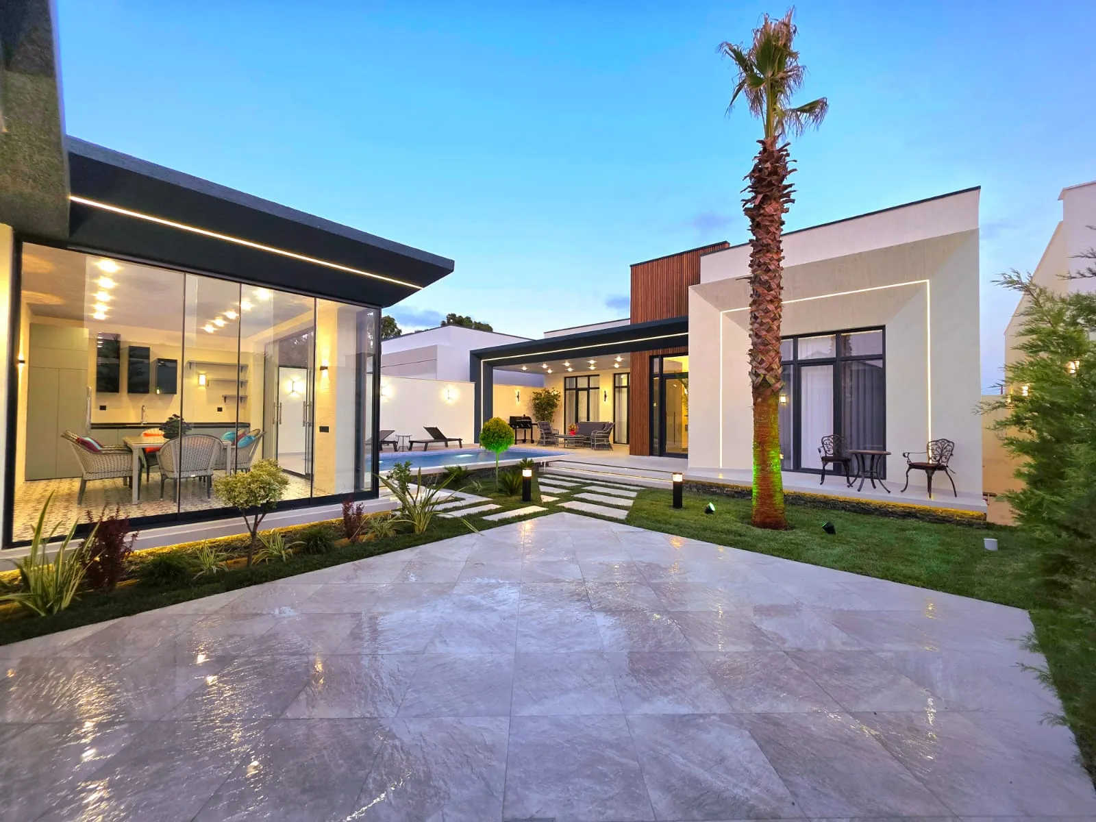 Şüvəlan, 4 otaqlı Villa satılır - 140 m², 1 mərtəbə, 4 sot — Ev, villa, Bakı (2)
