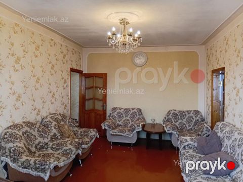 Satılır 5 otaqlı Bina evi menzil (Köhnə tikili), 105 m², 18-ci mikrorayon — Sumqayıt