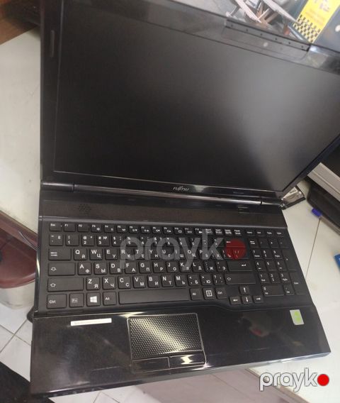 Model Fujitsu Siemens Cpu intel core i5 Ram 4gb (8gb elemek olar — Sumqayıt