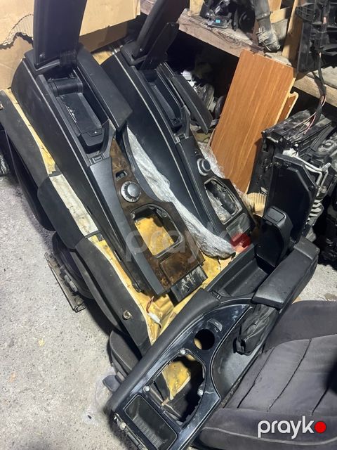 "BMW E60" qolaltı barı — Bakı