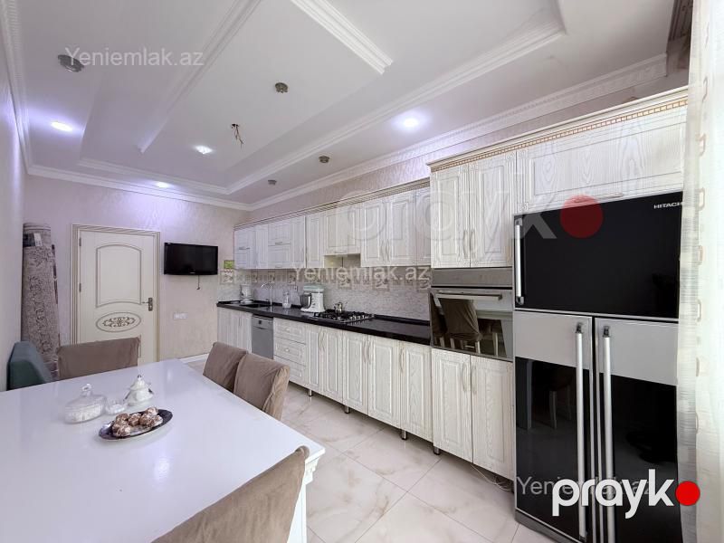Satılır 4 otaqlı Bina evi menzil (Yeni tikili), 200 m², 3-cü mikrorayon — Mənzil, Sumqayıt (7)