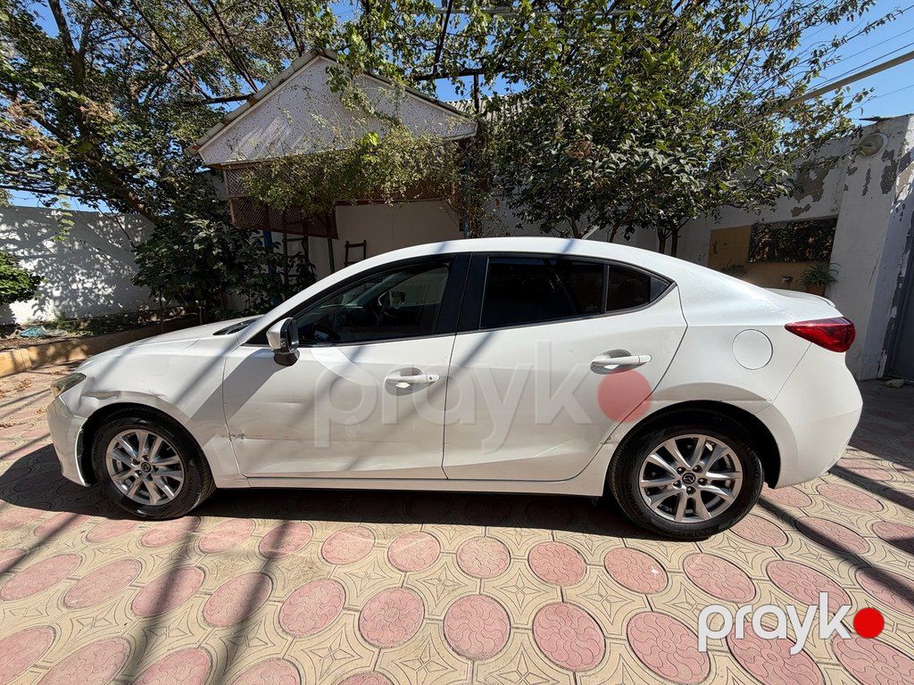 Mazda 3, 1.5 L, 2015 il, 200 000 km — Avtomobillər, Bakı (6)