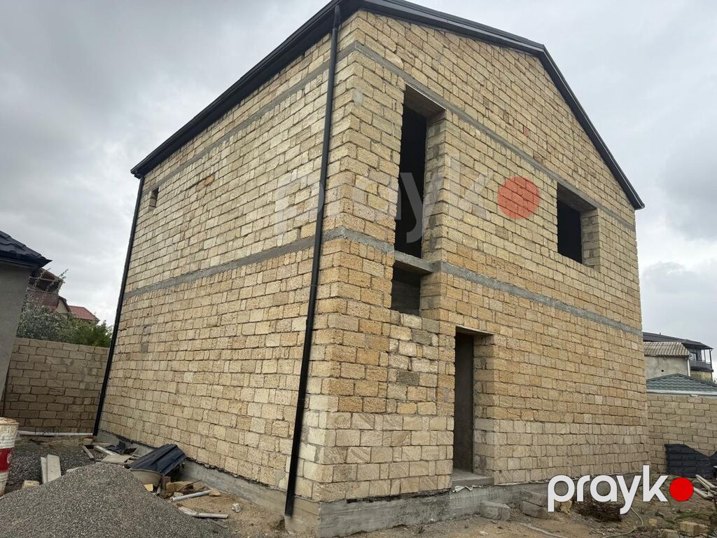 Satılır: həyət evi və əlavə tikili kompleksi - Ümumi sahə: hasarlı — Ev, villa, Novxanı (2)