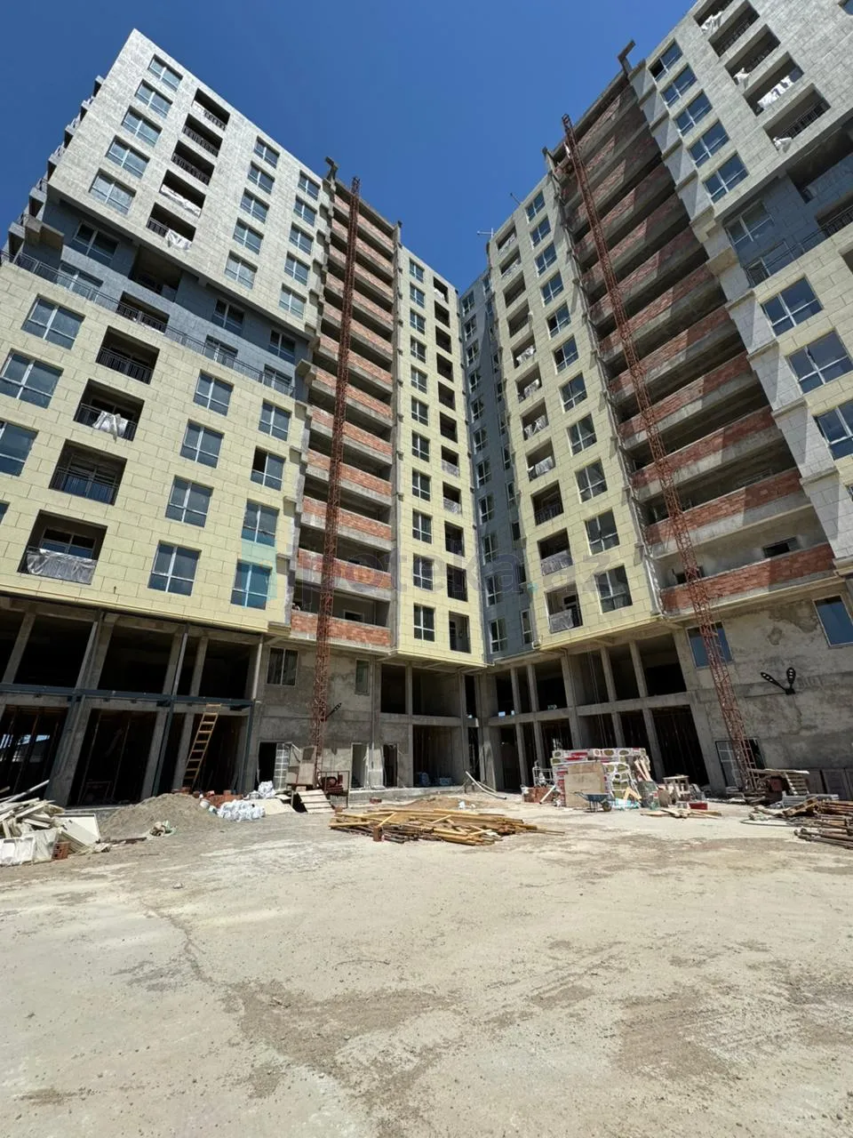 Satılır: 2 Otaq, Yeni tikili, Binəqədi r., M. Ə. Rəsulzadə q., 100.00 m²