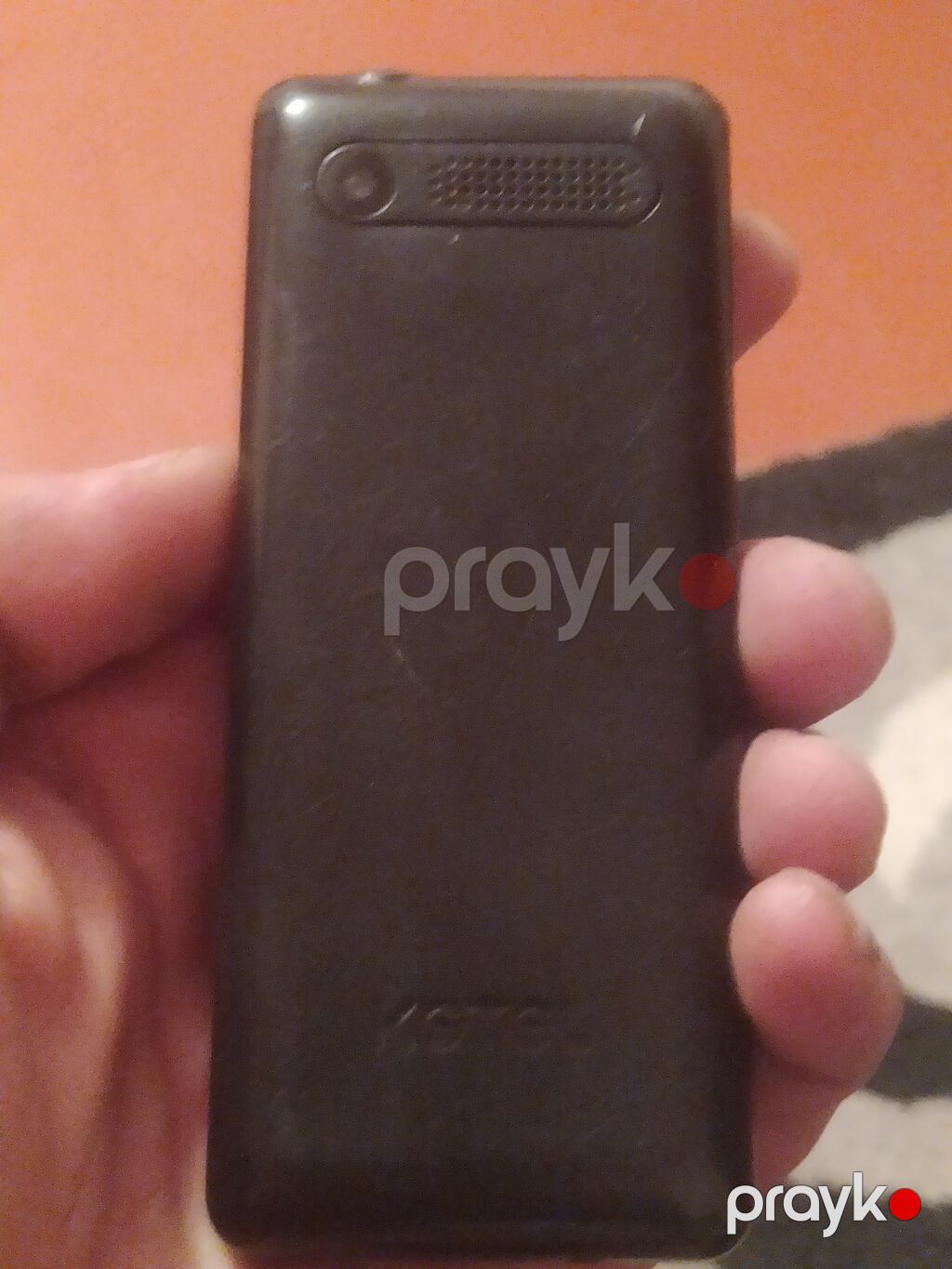 KGtel K40 düyməli telefon tam islekdi hecbir problemi yoxdu — Digər smartfonlar, Bakı (2)