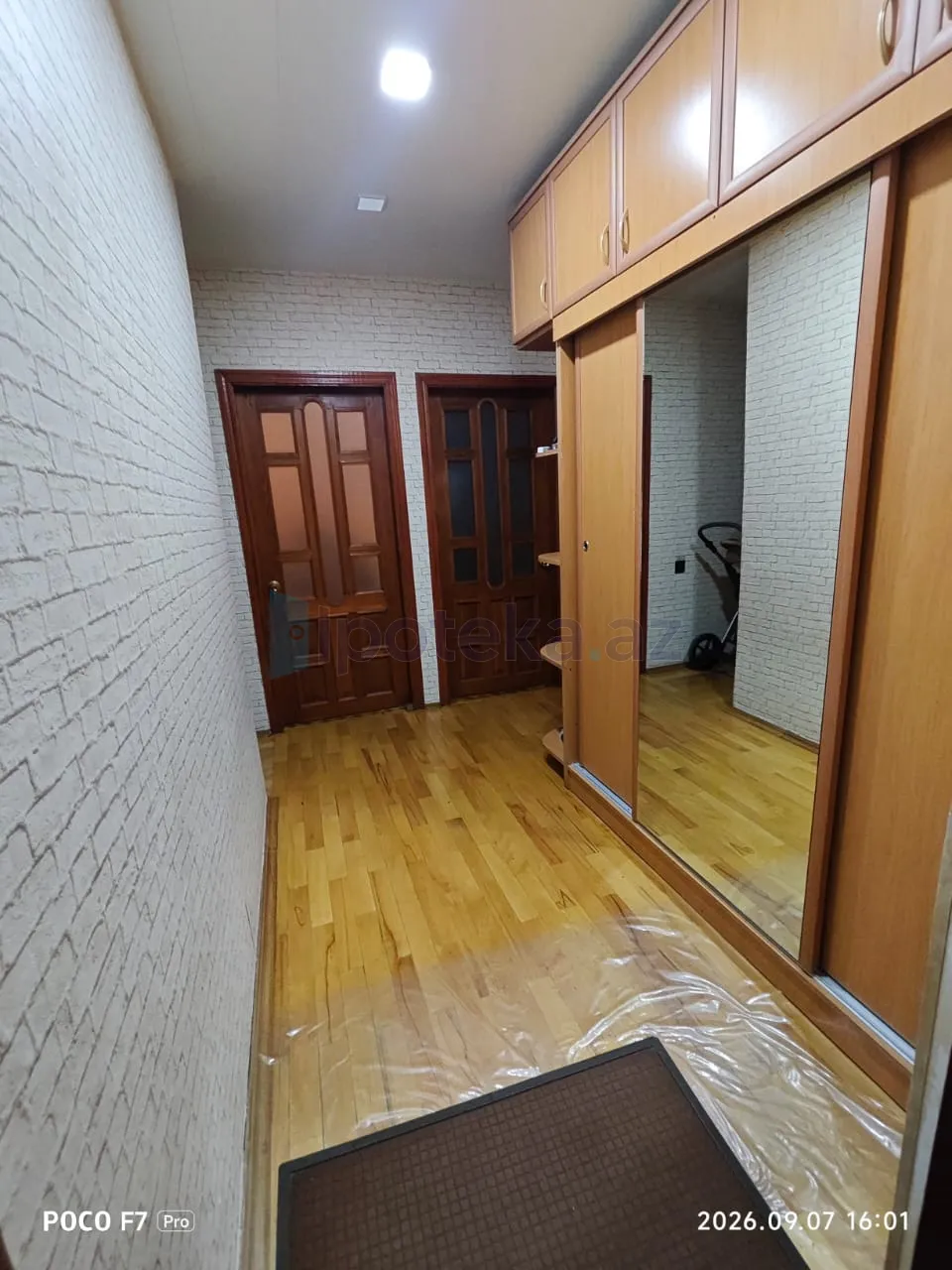 Satılır: 3 Otaq, Köhnə tikili, Binəqədi r., 7-ci mkr q., 82.00 m² — Mənzil, Bakı (5)