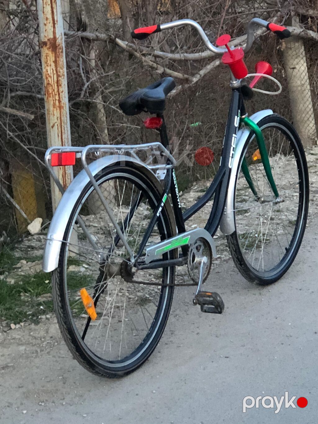 Real alıcıya endirim var. Şəhər gəzintiləri üçün rahat və praktik — Yol velosipedləri, Bakı (6)