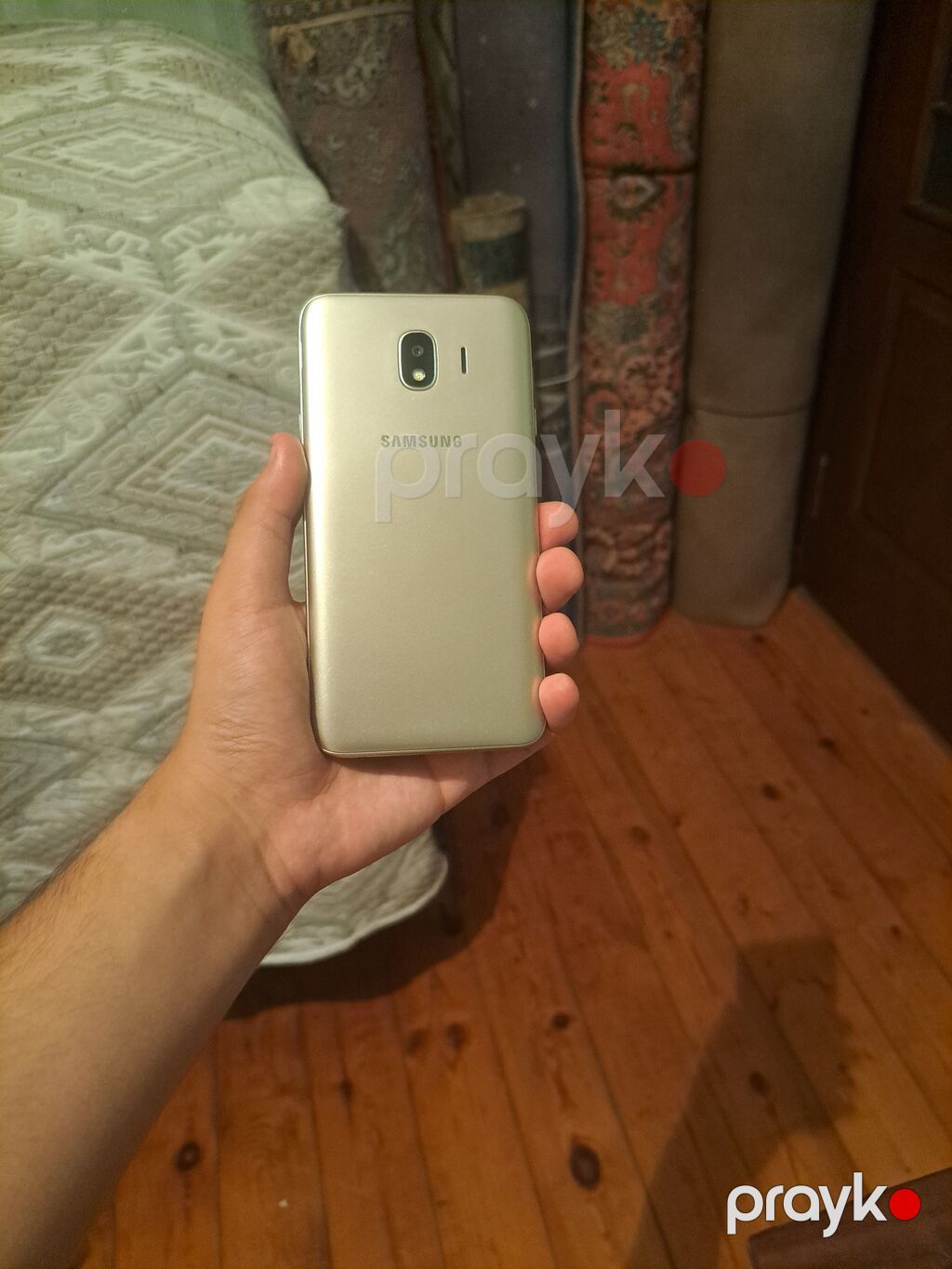 Samsung Galaxy J4 2018, 16 GB, rəng - Qızılı, Sensor — Samsung, Bakı (2)