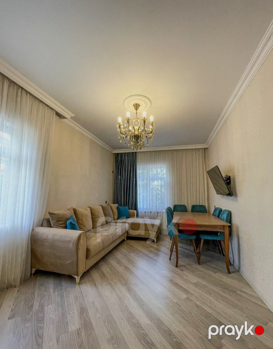 Satılır 2 otaqlı köhnə tikili 55 m² — Mənzil, Bakı (4)