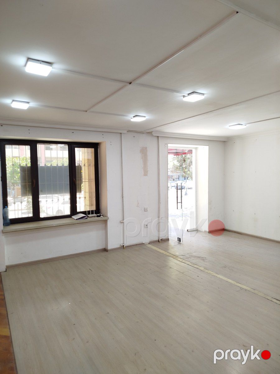 İcarəyə verilir obyekt 74 m² — Əmlak, Bakı (2)