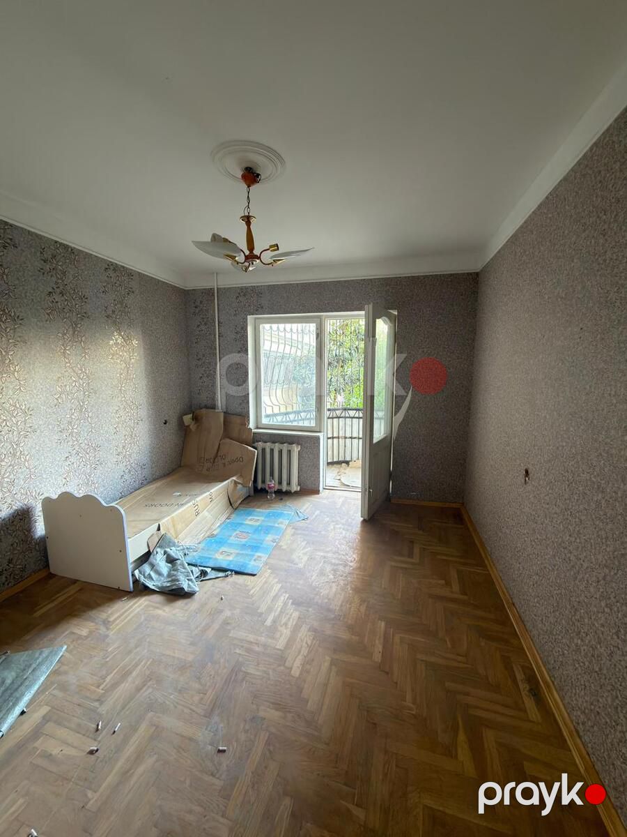 Satılır 2 otaqlı köhnə tikili 65 m² — Mənzil, Bakı (3)
