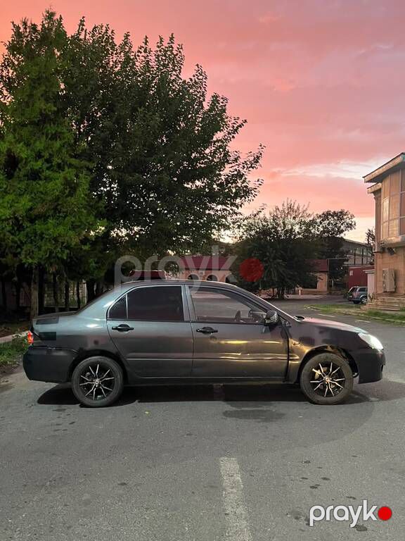 Mitsubishi Lancer, 1.3 L, 2005 il, 667 518 km — Avtomobillər, Qəbələ (5)