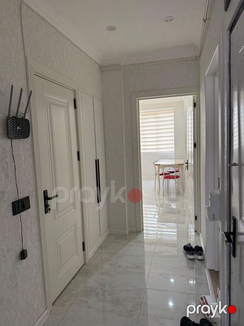 İcarəyə verilir 2 otaqlı köhnə tikili 65 m² — Bakı