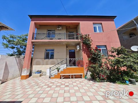 Satılır 6 otaqlı həyət evi/bağ evi 160 m² — Bakı