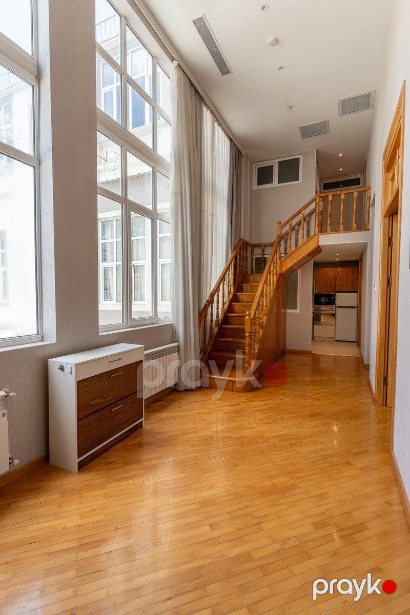 İcarəyə verilir 3 otaqlı köhnə tikili 127 m² — Mənzil, Bakı (12)