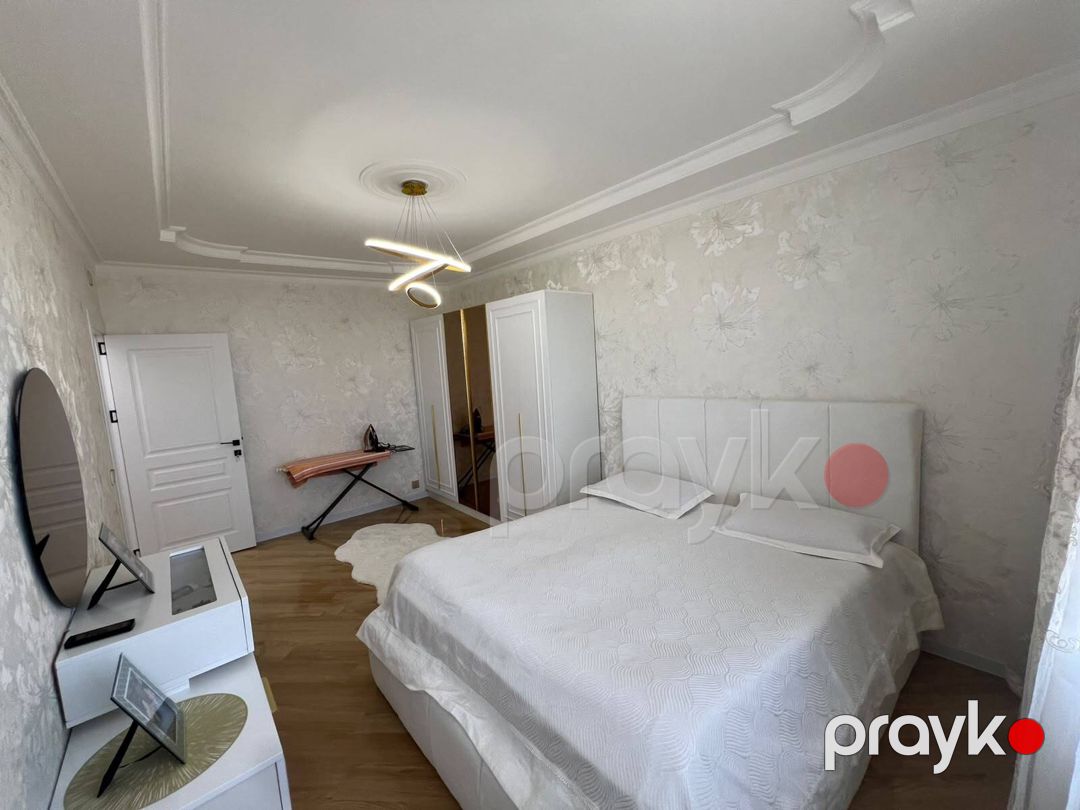 Satılır 3 otaqlı köhnə tikili 80 m² — Mənzil, Bakı (3)