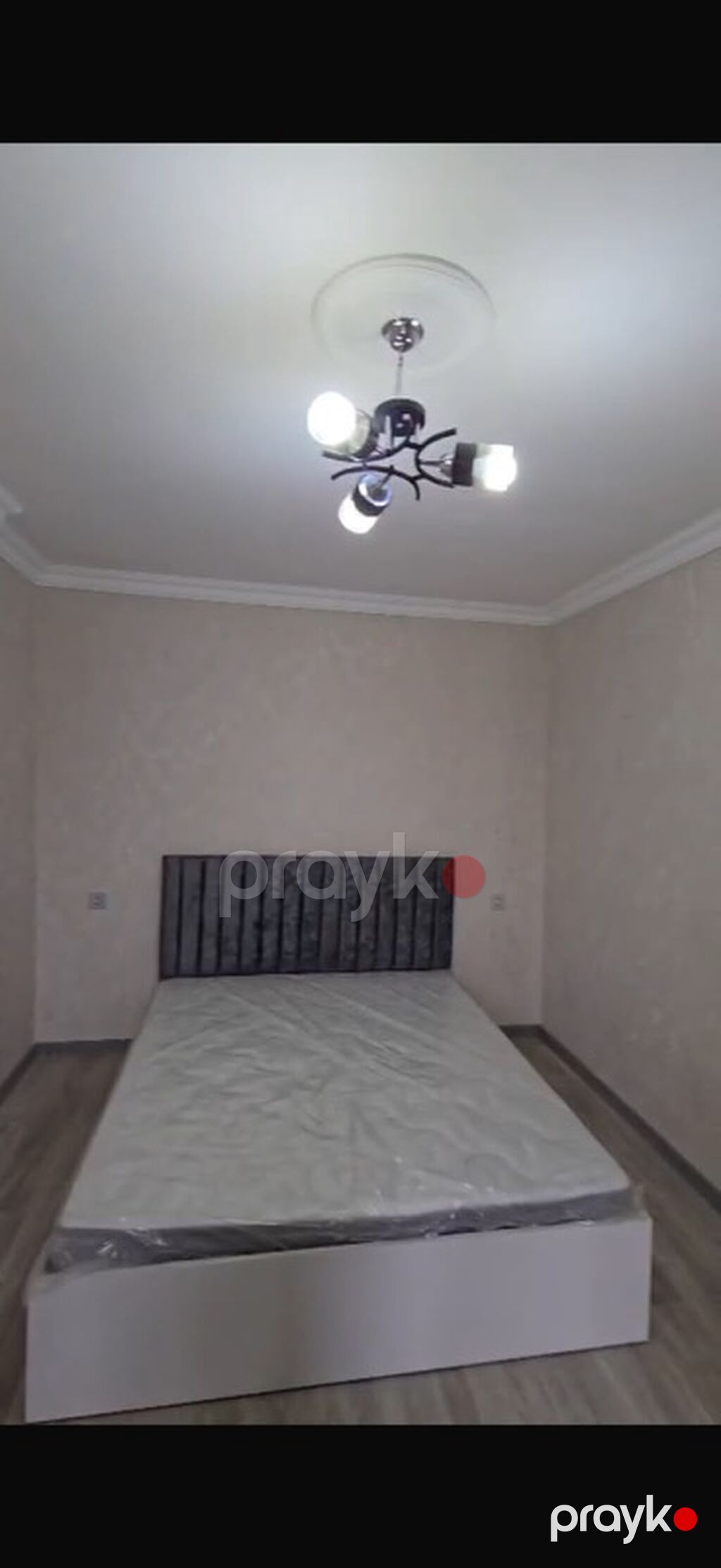 2 mərtəbəli həyət evi – yeni təmirli Çox uşaqlı ailəyə Azadlıq met — Mənzil, Bakı (3)