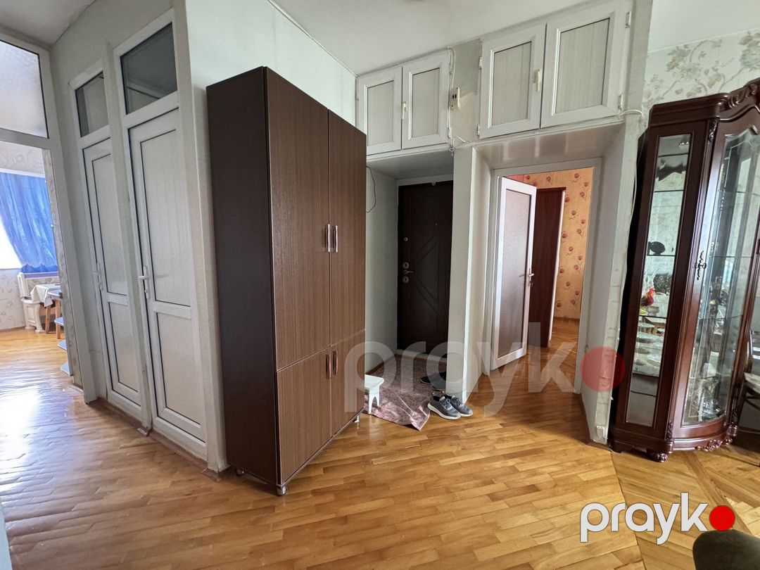 Satılır 4 otaqlı köhnə tikili 100 m² — Mənzil, Bakı (2)
