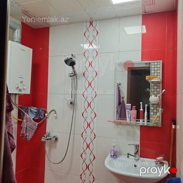 Satılır 4 otaqlı Bina evi menzil (Köhnə tikili), 90 m², 9-cu mikrorayon — Mənzil, Sumqayıt (12)