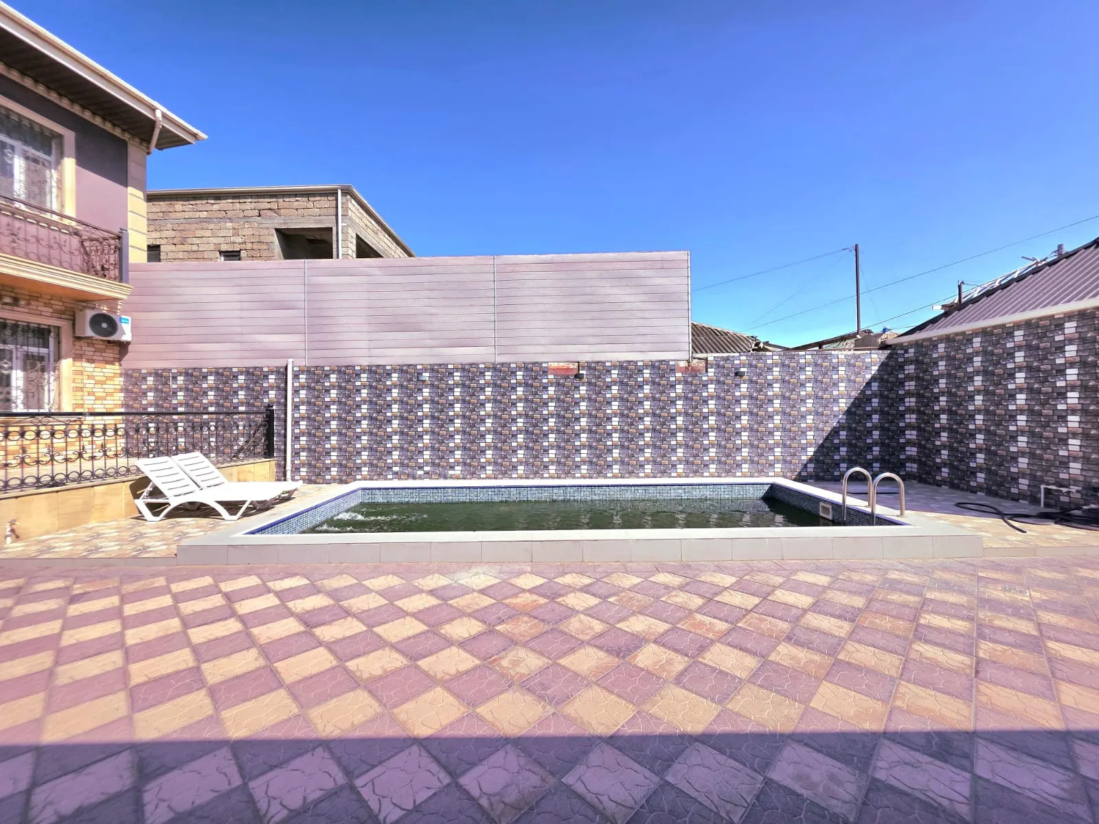 Şüvəlan, 6 otaqlı Həyət evi satılır - 200 m², 2 mərtəbə, 8 sot — Ev, villa, Bakı (4)