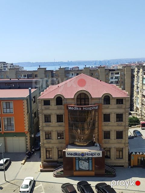 Satılır 3 otaqlı köhnə tikili 64 m² — Bakı