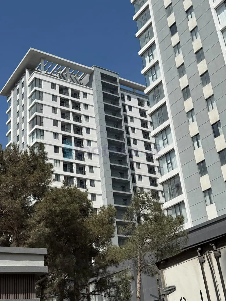 Satılır: 3 Otaq, Yeni tikili, Yasamal r., 76.00 m²