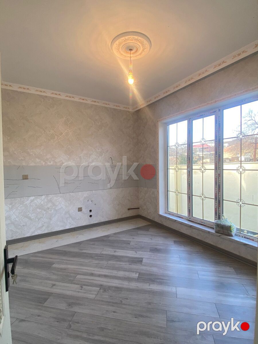 Satılır 6 otaqlı həyət evi/bağ evi 200 m² — Ev, villa, Bakı (9)